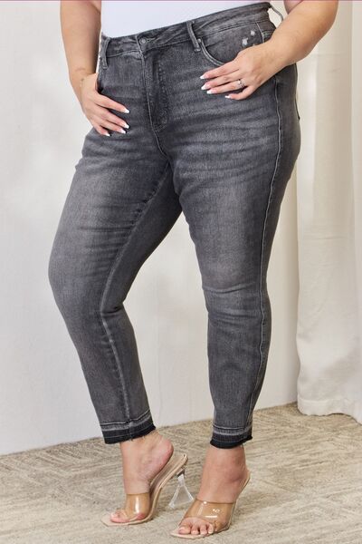 Judy Blue Sizes 0 - 24W Chic Tummy Control Skinny Jeans