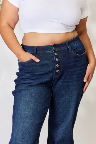 Judy Blue Sizes 0 to 24W Button-Fly Straight Jeans